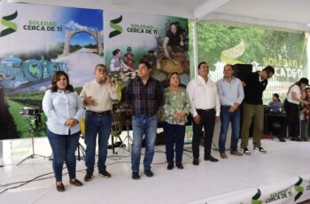 Autoridades municipales de Soledad de Graciano Sánchez durante un evento de promoción turística rumbo a la Fenapo 2026