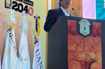 Participación de autoridades educativas en el Foro Regional Noreste sobre el impacto de los dispositivos digitales en infancias, adolescencias y juventudes mexicanas.