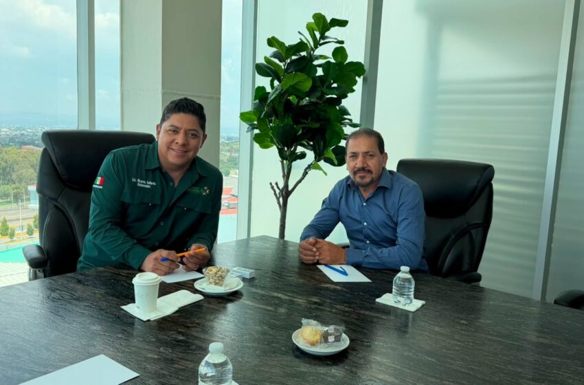  Gallardo anuncia obras carreteras, luminarias y apoyo educativo para Villa de Guadalupe