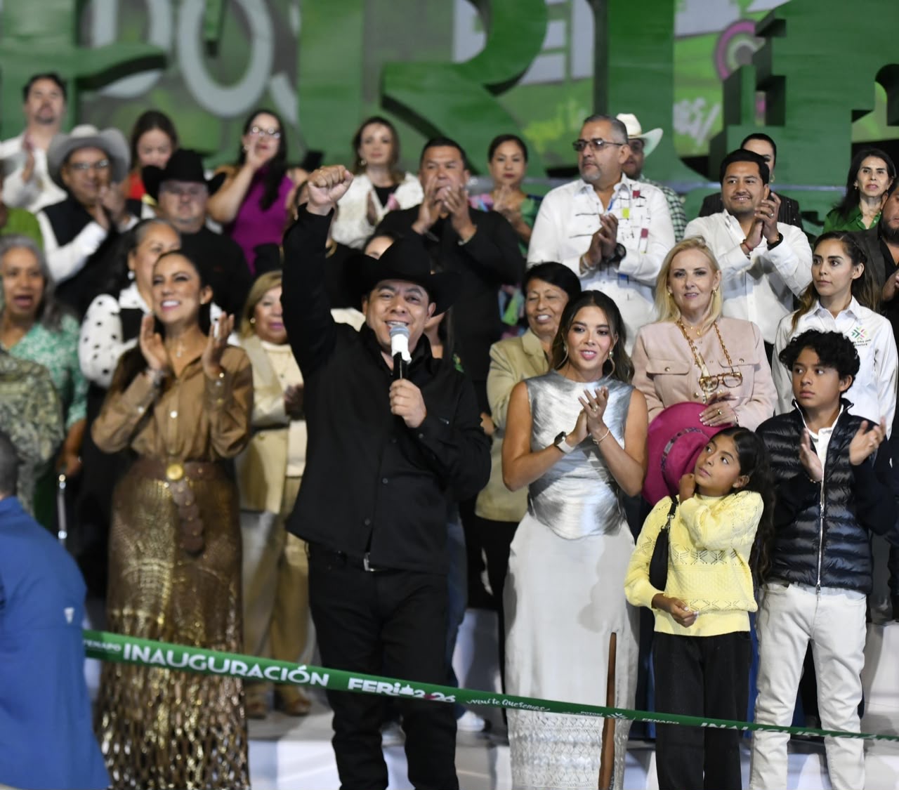 Ricardo Gallardo Cardona durante la inauguración de la Feria Nacional Potosina 2026, acompañado por autoridades e invitados especiales.