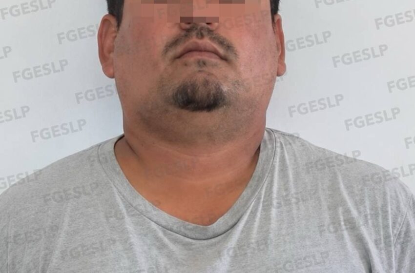  FISCALÍA POTOSINA CUMPLIMENTA ORDEN DE APREHENSIÓN CONTRA SEÑALADO POR HOMICIDIO CALIFICADO EN CIUDAD FERNÁNDEZ