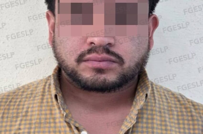  FISCALÍA APREHENDE A SUJETO SEÑALADO DE FRAUDE, VENDIÓ EN REDES SOCIALES UN VEHÍCULO CON REPORTE DE ROBO