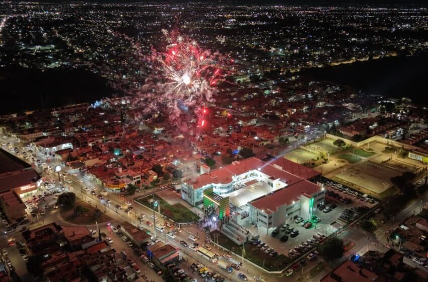  Navarro anuncia más pavimentación, 10 mil luminarias y nuevos colectores para Soledad en 2027