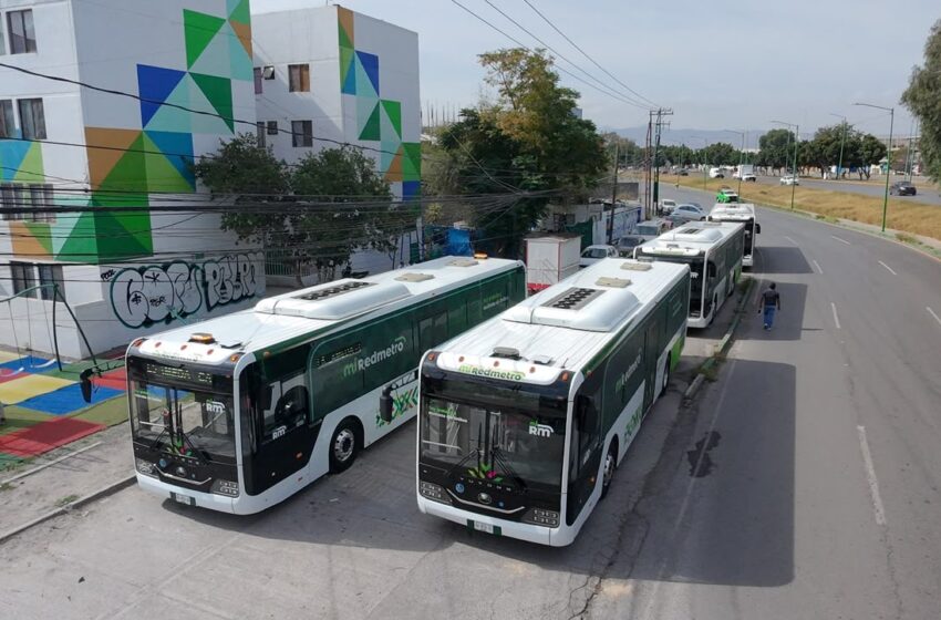  Ricardo Gallardo pone en marcha Línea 5 de RedMetro en Soledad