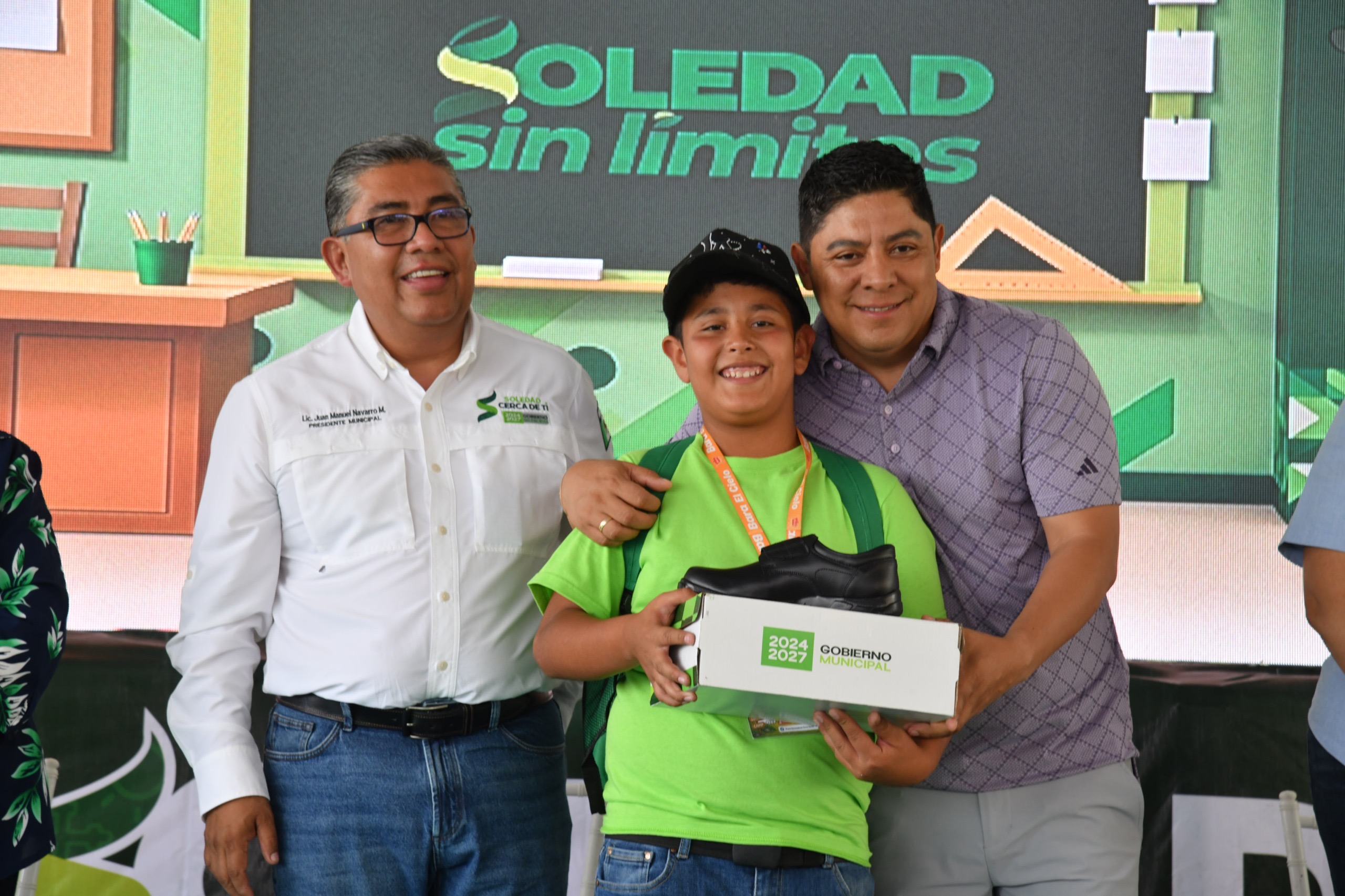 Juan Manuel Navarro Muñiz y Ricardo Gallardo Cardona durante una actividad en Soledad de Graciano Sánchez