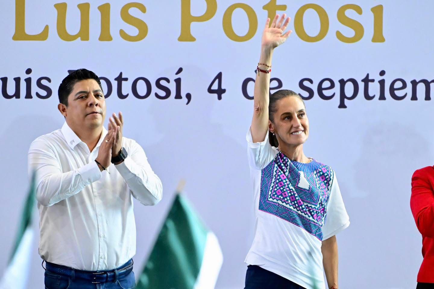 Claudia Sheinbaum y Ricardo Gallardo Cardona durante un acto público en San Luis Potosí
