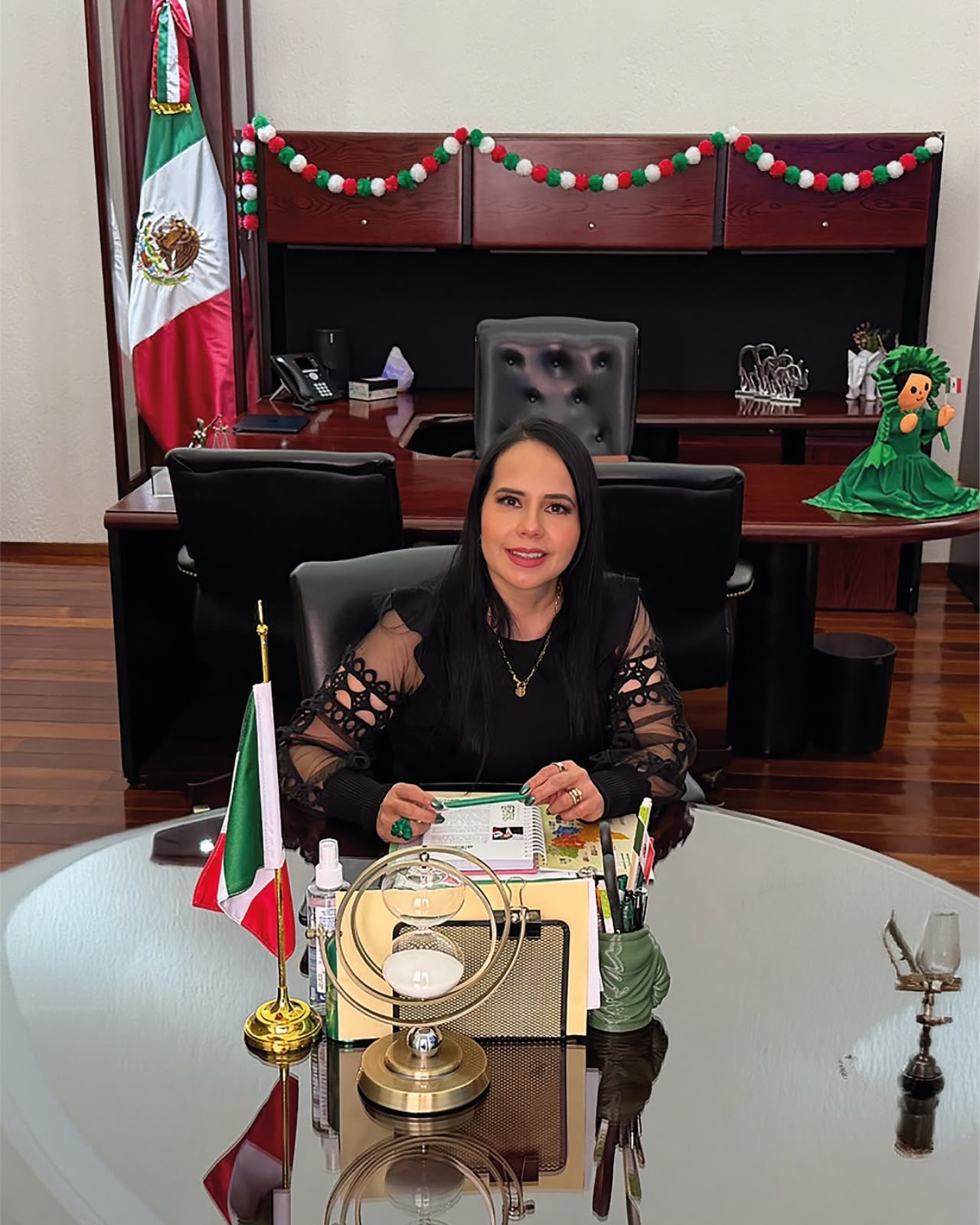 Ariana García Vidal, titular de la Secretaría de Finanzas de San Luis Potosí, en su oficina.