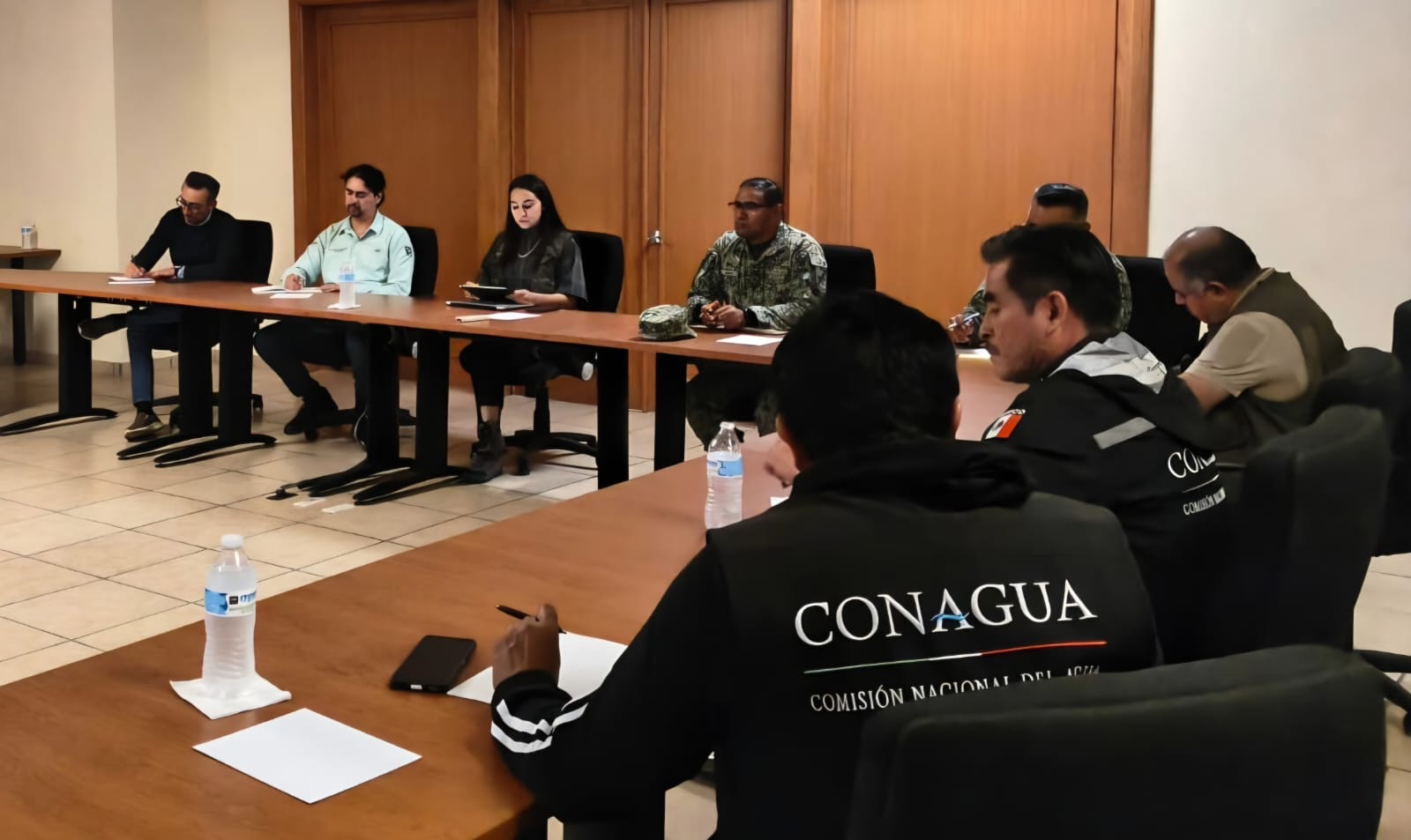 Reunión de autoridades de Conagua, CEA, Interapas y Protección Civil para coordinar el desfogue controlado de la presa San José.