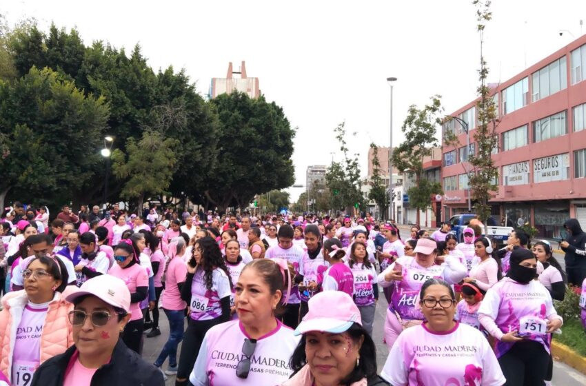  Familia Rosa organiza carrera en San Luis Potosí para apoyar a mujeres con cáncer de mama