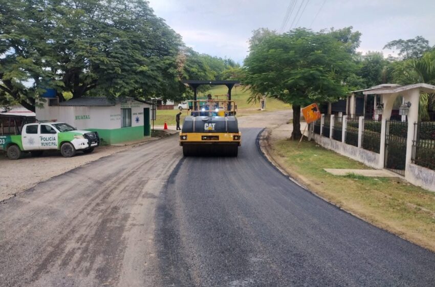  Gobierno estatal reporta atención a 286 kilómetros de carreteras y caminos durante septiembre