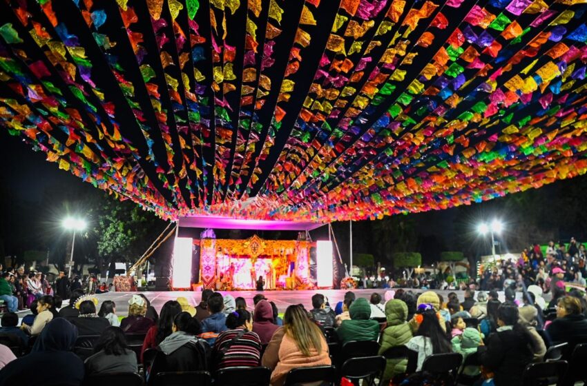  Soledad premia con 30 mil pesos los mejores altares de muertos durante celebración de Xantolo