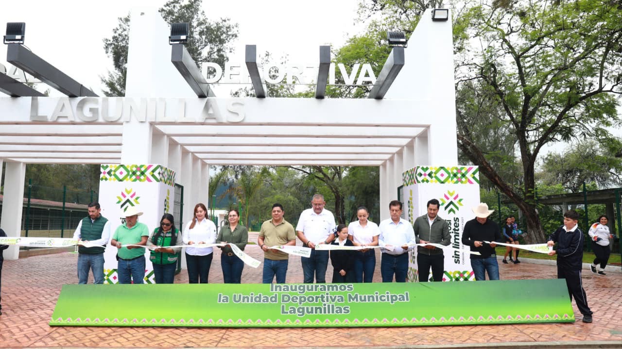 Inauguración de la Unidad Deportiva Municipal de Lagunillas, San Luis Potosí.