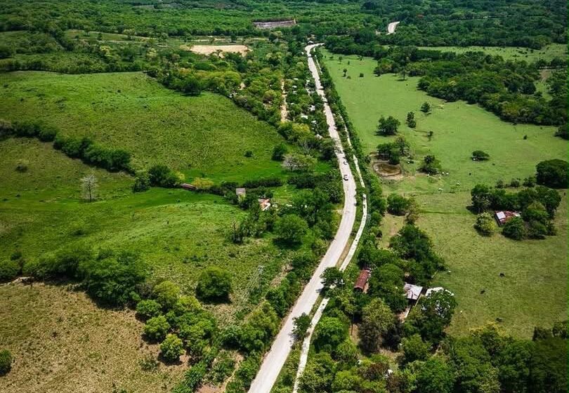  Ricardo Gallardo anuncia más de mil 200 mdp para carreteras del Altiplano en 2027