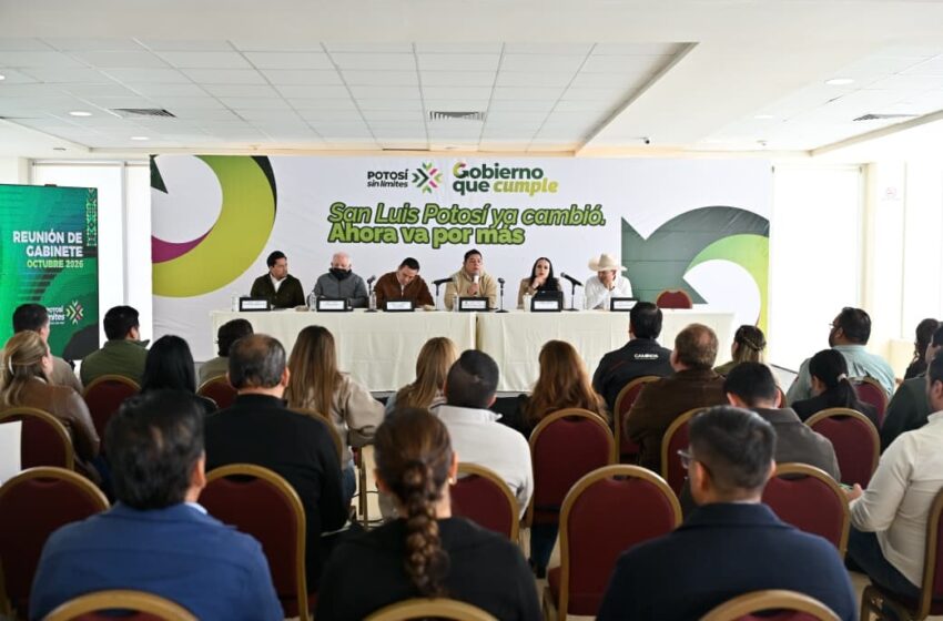  Ricardo Gallardo ordena revisión de desempeño y presupuestos de dependencias estatales