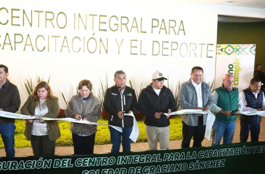  Ricardo Gallardo inaugura centro deportivo y de capacitación en Soledad