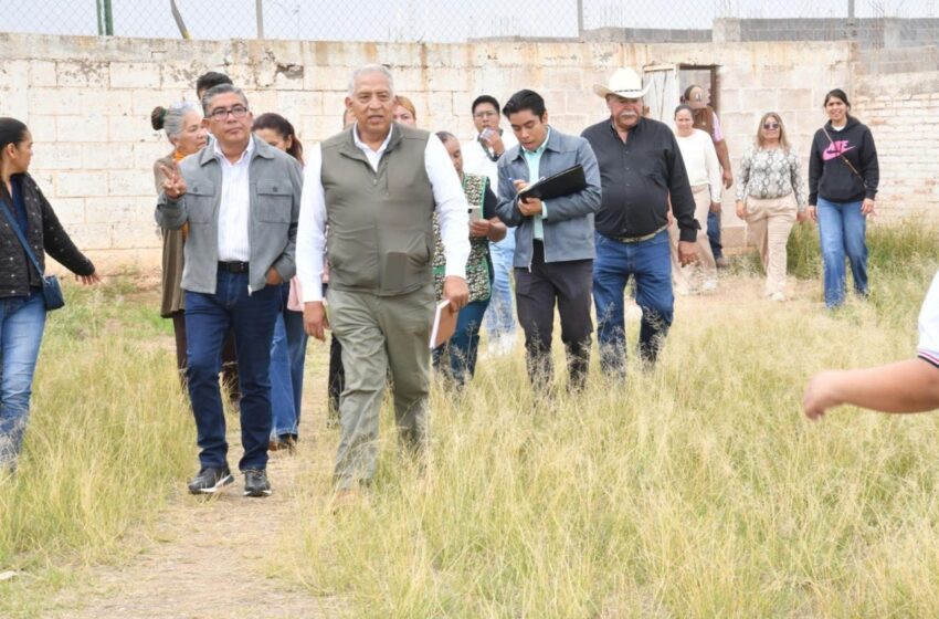  COMUNIDAD DE LOS GÓMEZ AGRADECEN COMIENZO DE PAVIMENTACIÓN Y RECONOCEN IMPACTO INTEGRAL