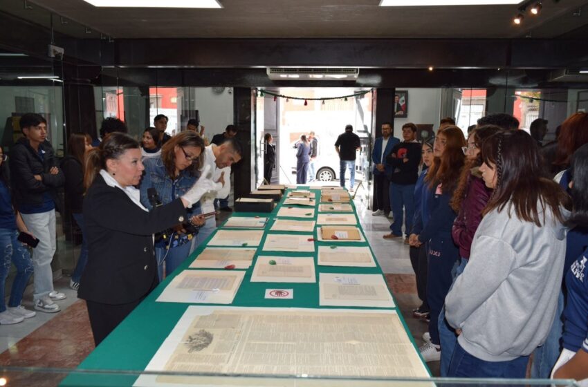  ARCHIVO HISTÓRICO EXHIBE DOCUMENTOS ORIGINALES DE 200 AÑOS DE HISTORIA POTOSINA